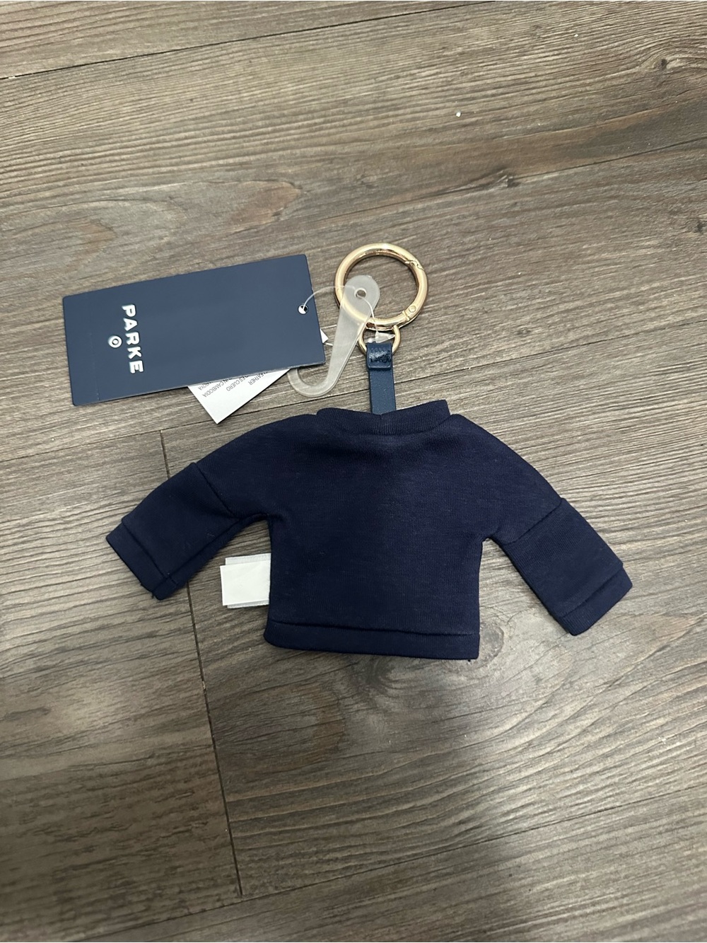 🎯💙 NWT! Mockneck Sweatshirt Keychain - PARKE x TARGET Navy Blue (In hand) - Picture 4 of 6